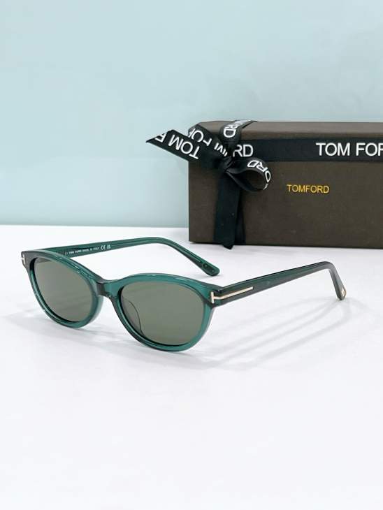 Picture of Tom Ford Sunglasses _SKUfw77796502fw